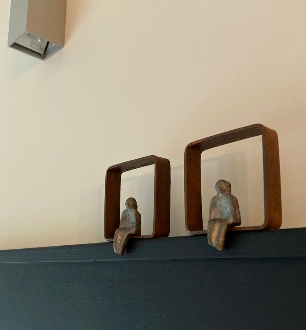 Bronzen beeld The Window 8 van Erli Fantini