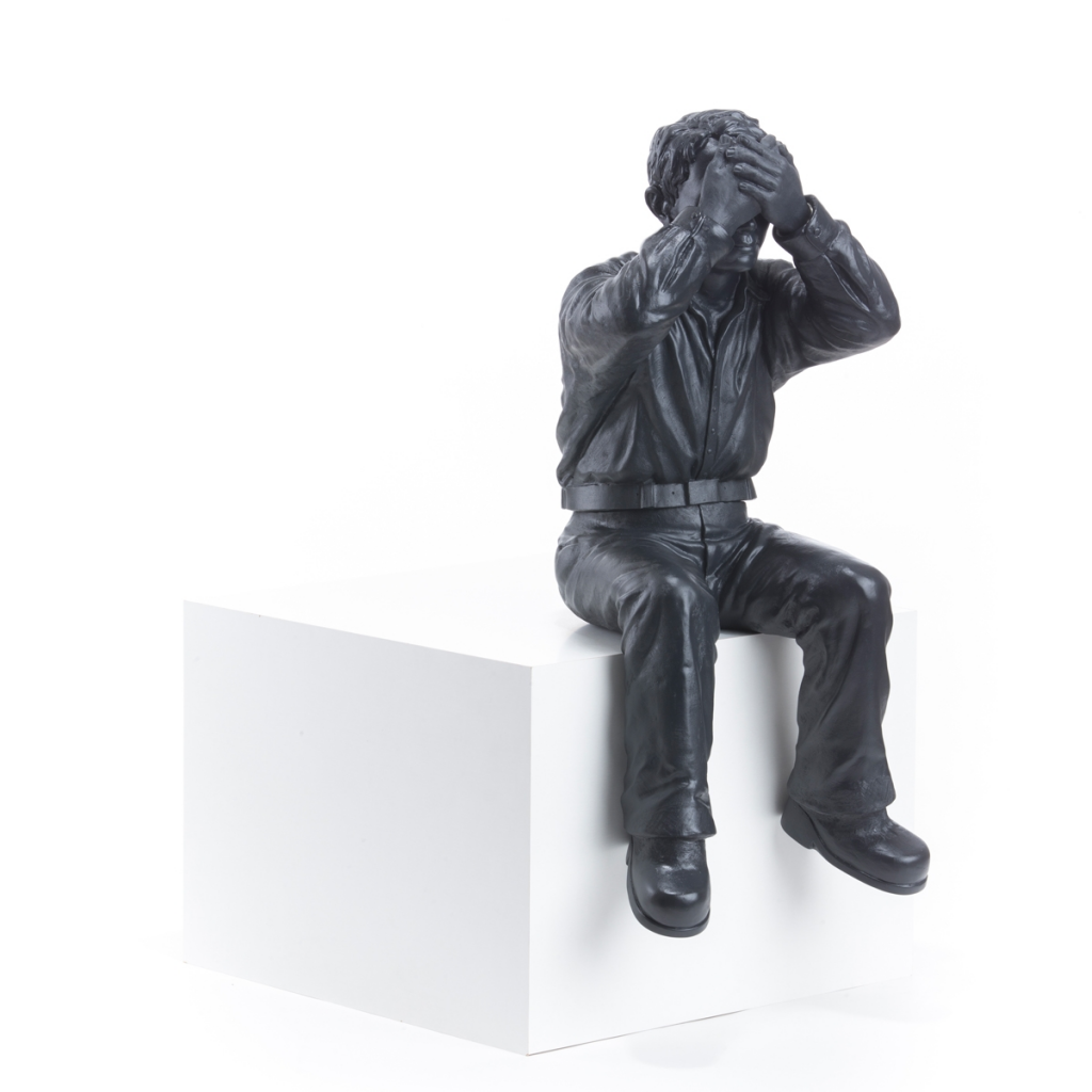 Worldview Model II - Zwart - Ottmar Hörl