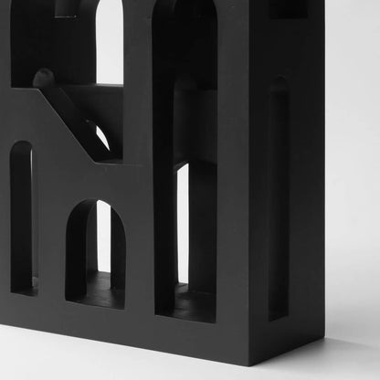 Houten beeld Arches van David Umemoto in Mahonie zwart vernist - Limited edition