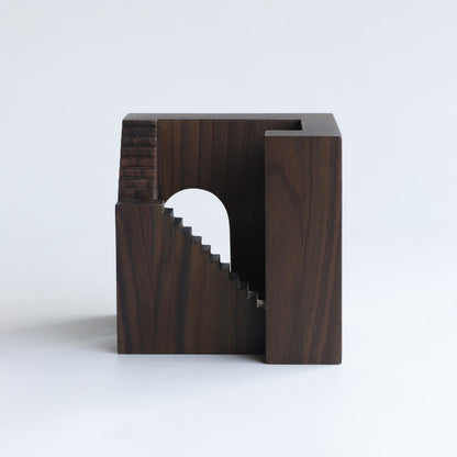 Houten beeld Cube van David Umemoto in Rozenhout natuurlijk vernist - Limited edition