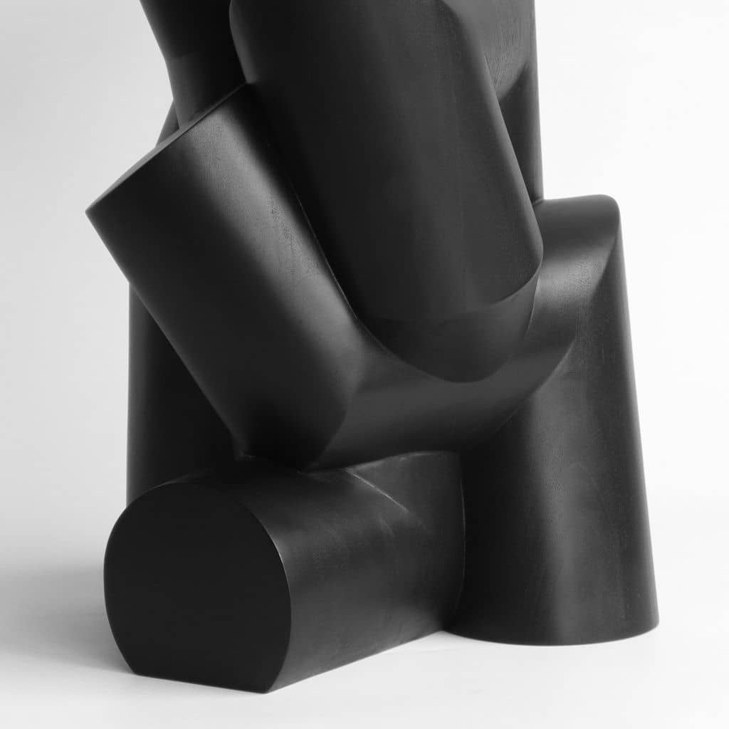 Houten beeld Pipe #3 (30cm) van Absid in Mahonie zwart vernist - Limited edition