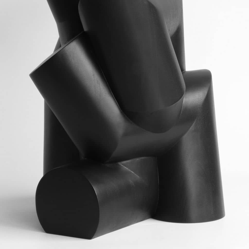Houten beeld Pipe #3 (50cm) van Absid in Mahonie zwart vernist - Limited edition